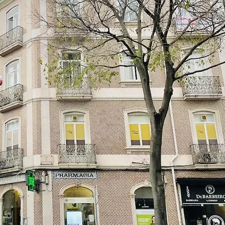 Apartment Rsrc New Ac & Bright 1br *