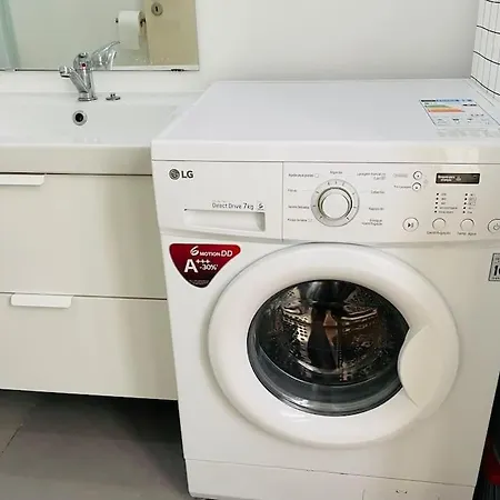 Rsrc New Ac & Bright 1br Apartment Lisbon