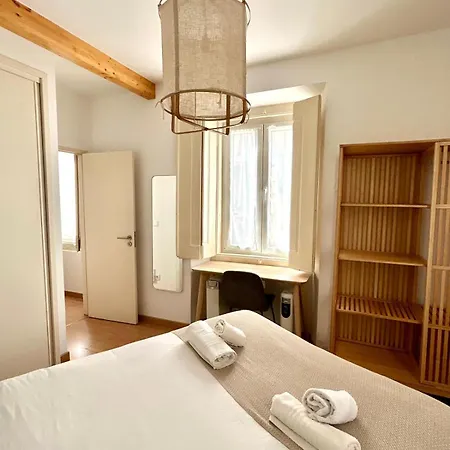 Rsrc New Ac & Bright 1br Lisboa